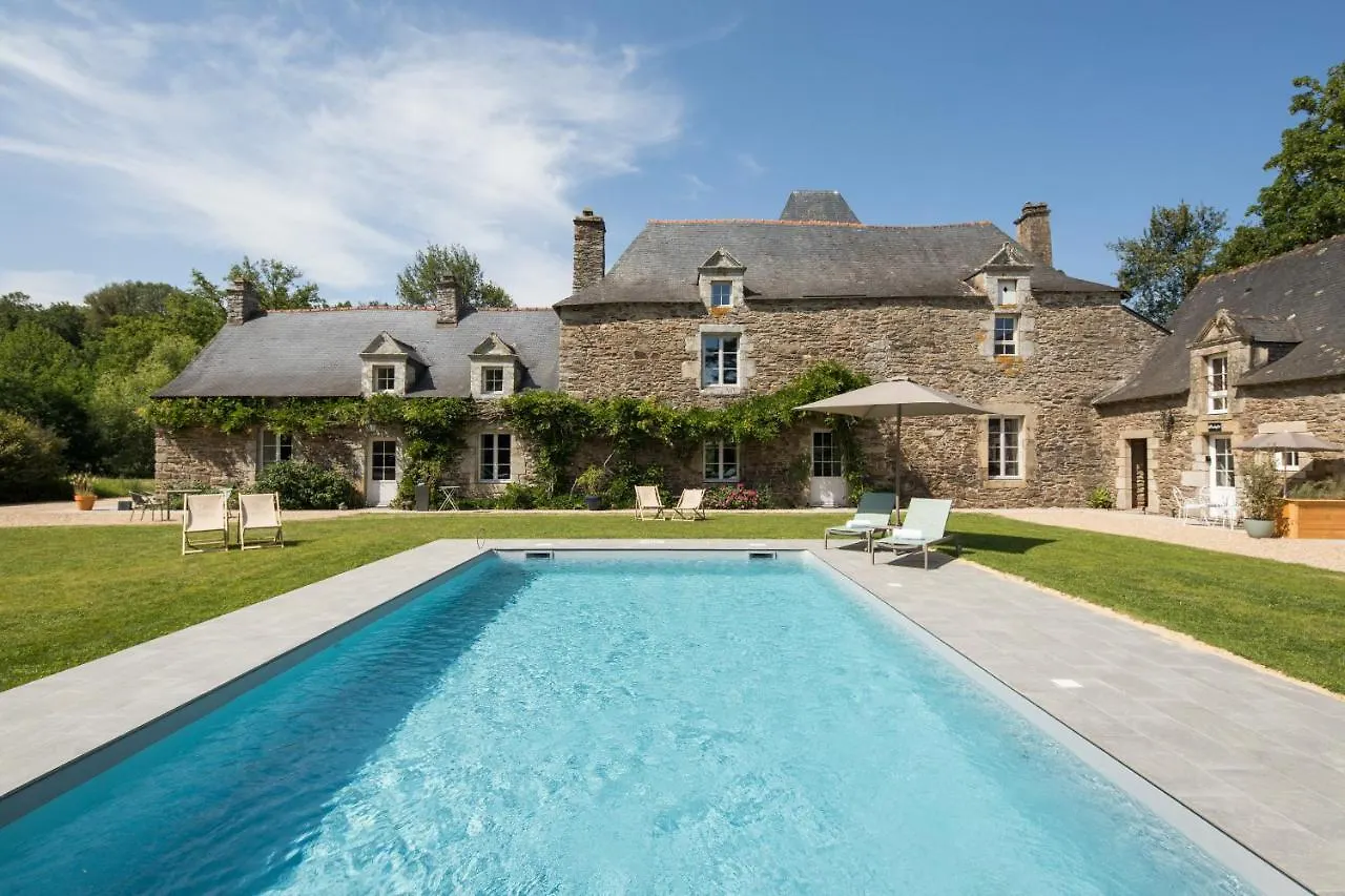 Frühstückspension Manoir Du Vau D Arz Gites Et Chambres D Hotes Avec Piscine Malansac Frankreich