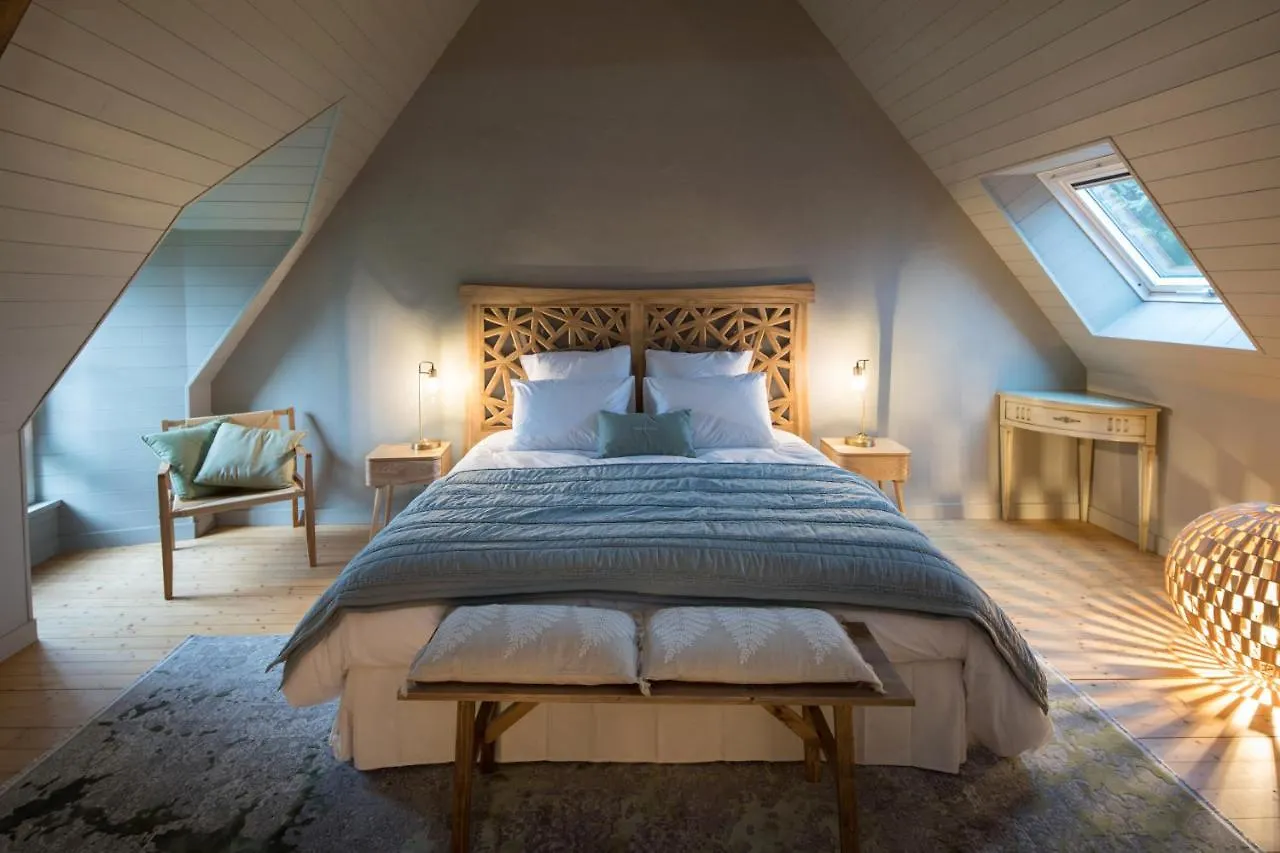 Malansac Manoir Du Vau D Arz Gites Et Chambres D Hotes Avec Piscine