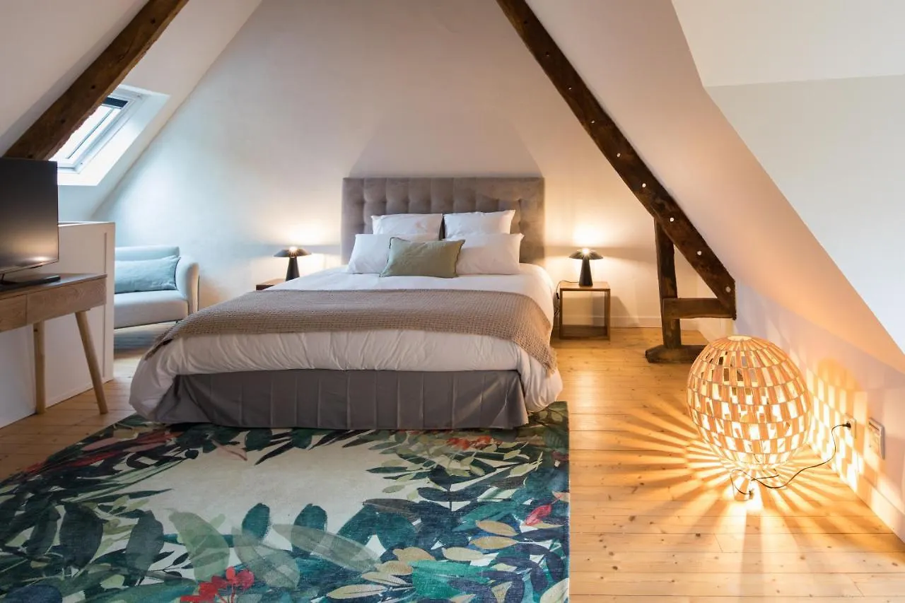 Malansac Manoir Du Vau D Arz Gites Et Chambres D Hotes Avec Piscine 0*,
